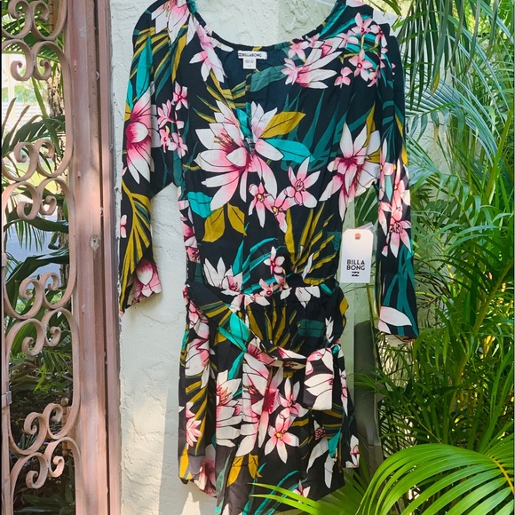 Billabong ๐ด Forever and More Romper - Picture 4 of 10